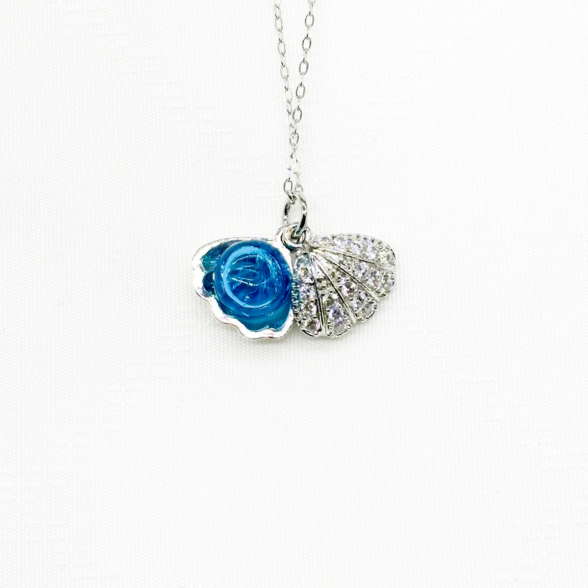 Aqua Diamond Shell Aroma Necklace | Sterling Silver | Energy & Healing Diffuser